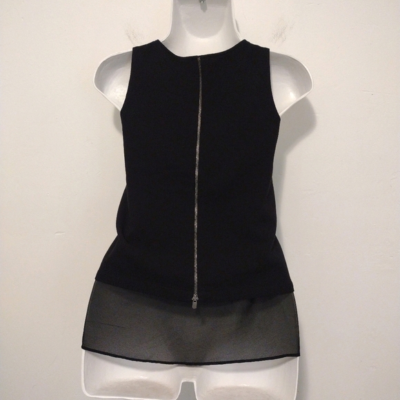 Banana Republic Factory - Sleeveless Texture Over Sheer Zipped Top - Picture 7 of 16